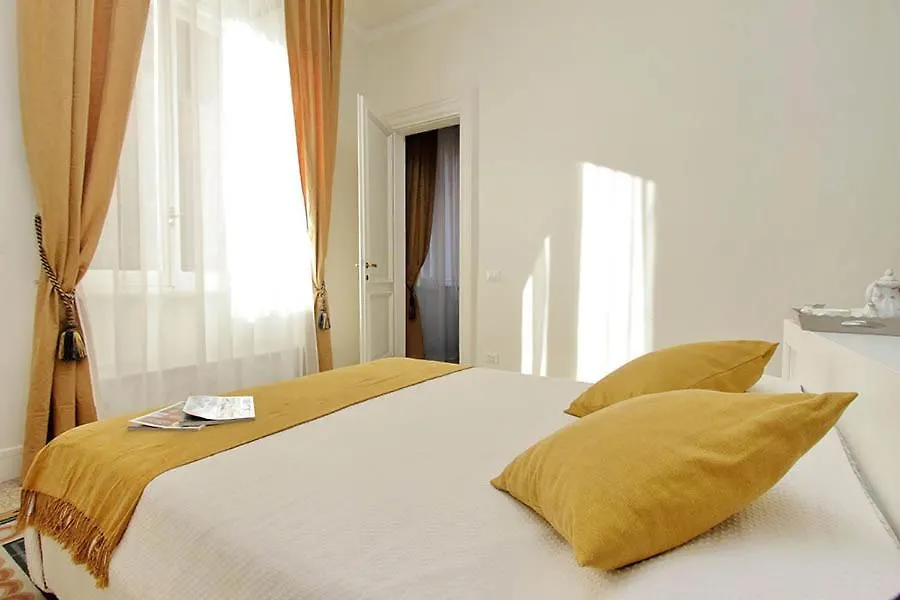 Elegant Apartment In The Heart Of Rome-Navona Area Italia