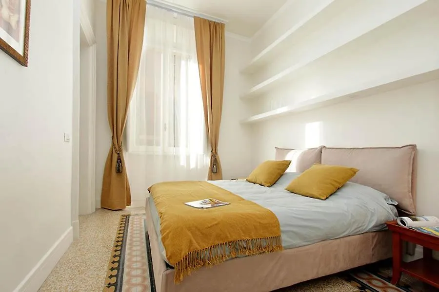 Elegant Apartment In The Heart Of Rome-Navona Area 0*, Roma Italia