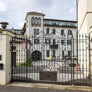  Appartement Lux Metro M2 Italie