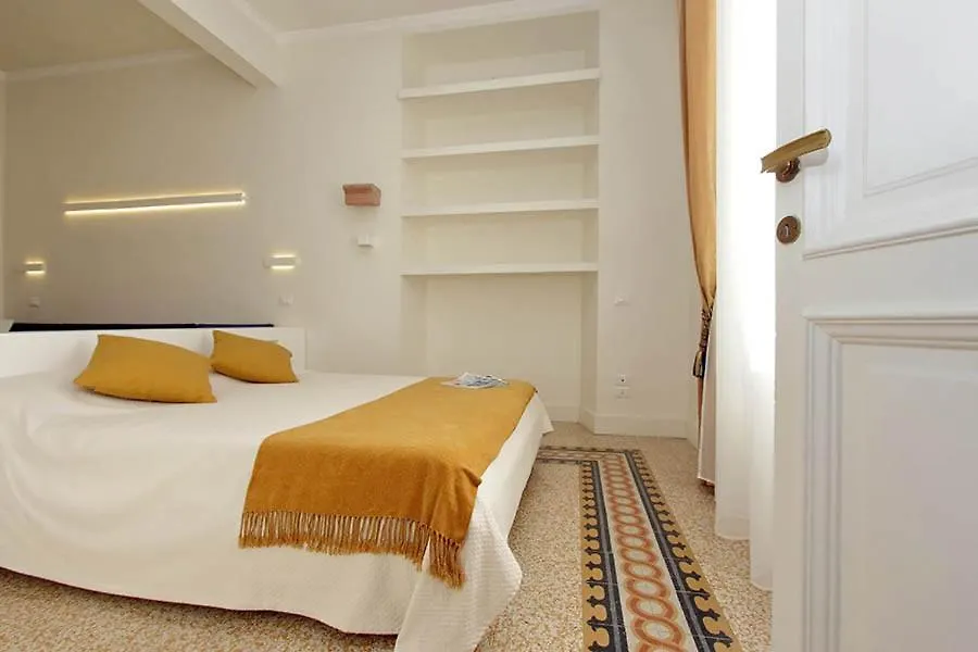 Elegant Apartment In The Heart Of Rome-Navona Area